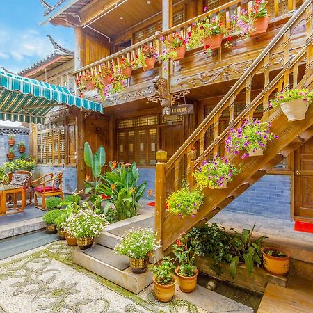 He Mu Ju Inn Zhongyi Branch Lijiang  Buitenkant foto
