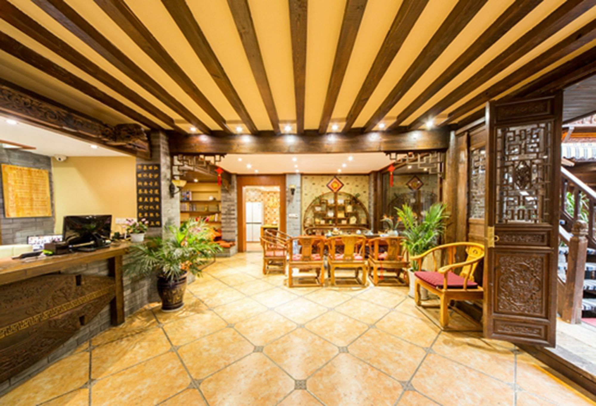 He Mu Ju Inn Zhongyi Branch Lijiang  Buitenkant foto