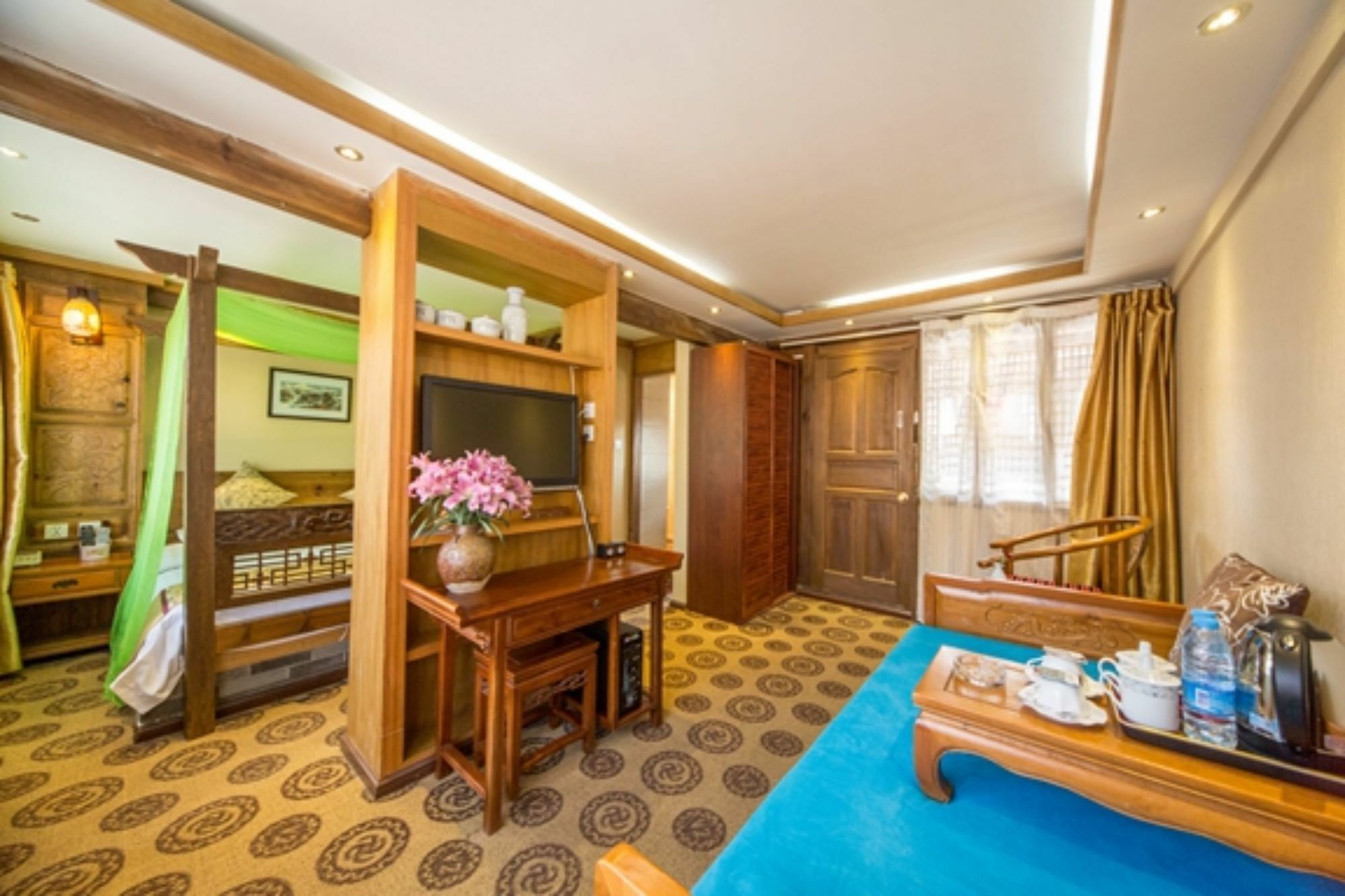 He Mu Ju Inn Zhongyi Branch Lijiang  Buitenkant foto